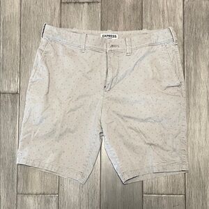 Express Men's Light Gray Flat Front Shorts